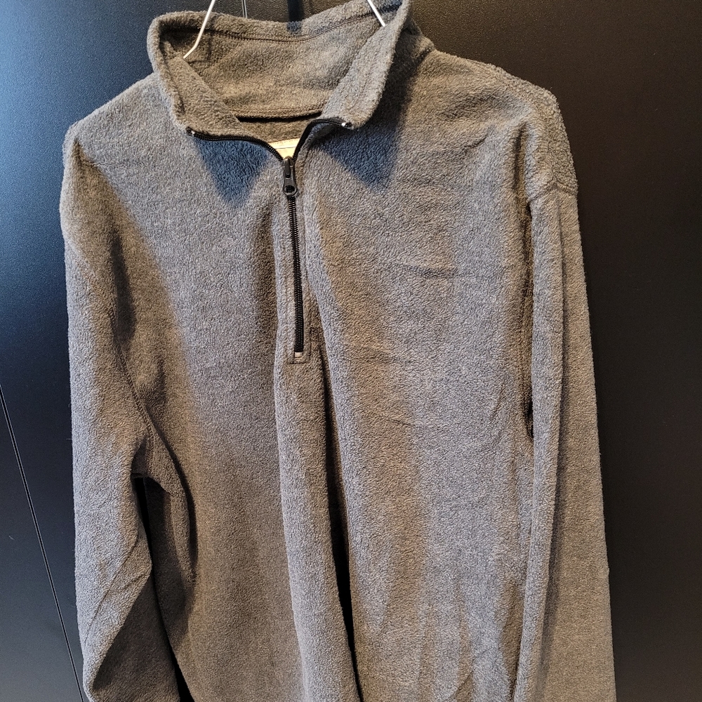 Old Navy fleece pullover, size large